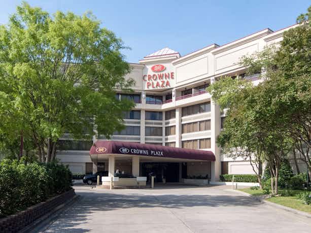 Crowne Plaza Executive Center Baton Rouge