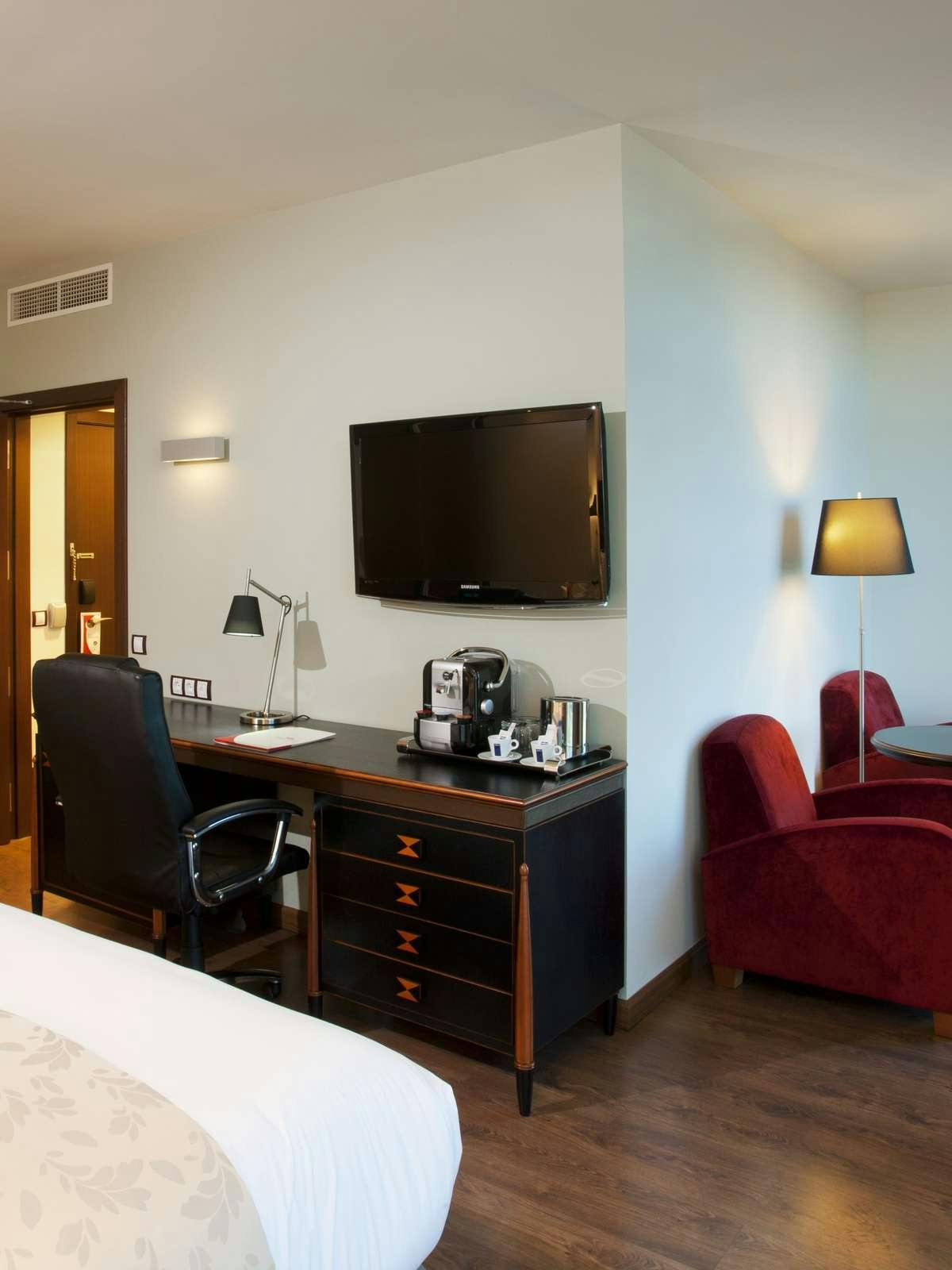 Hotel Crowne Plaza Madrid Airport photo 2