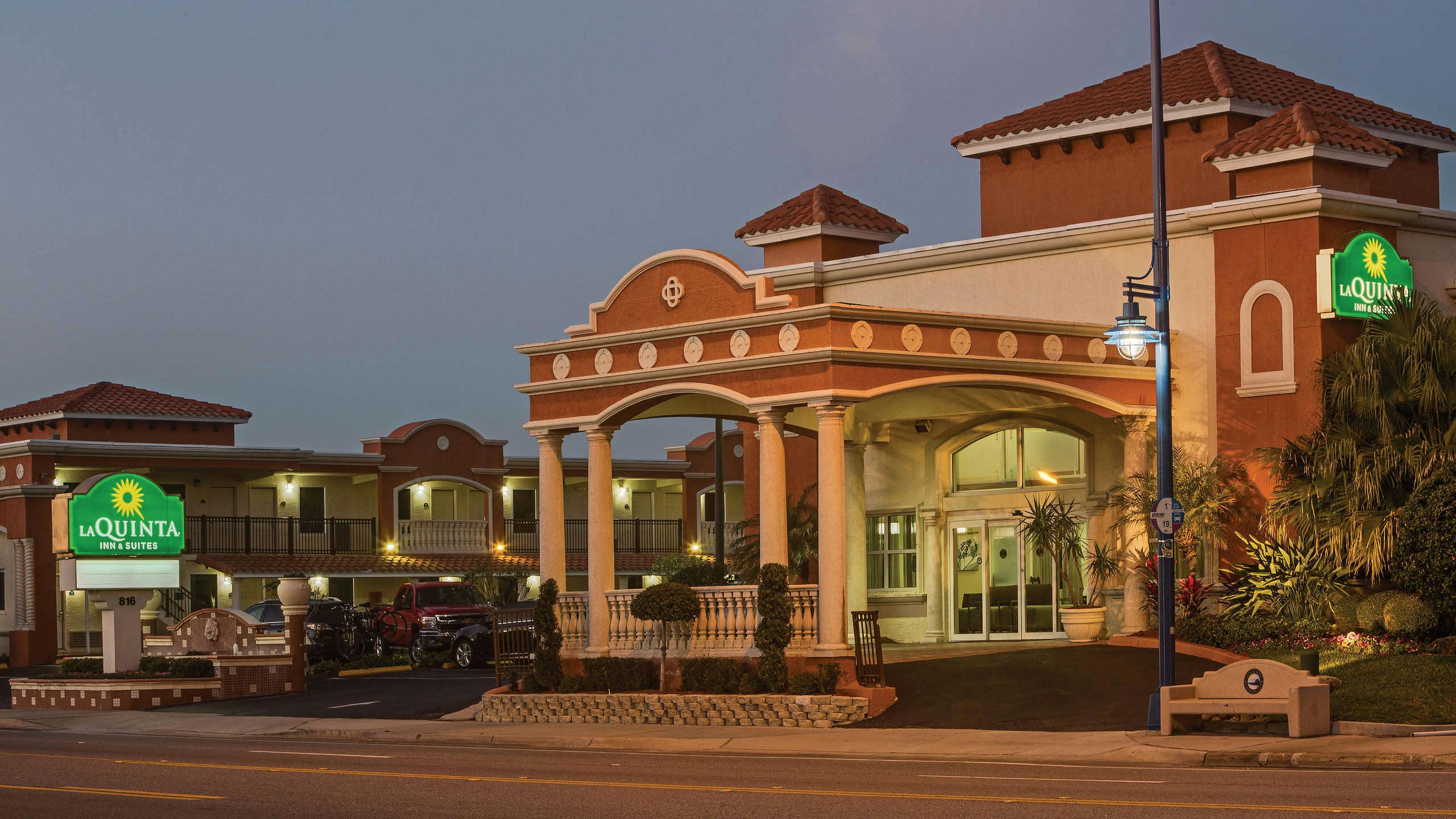 La Quinta by Wyndham Oceanfront Daytona Beach, Daytona Beach HotelTonight