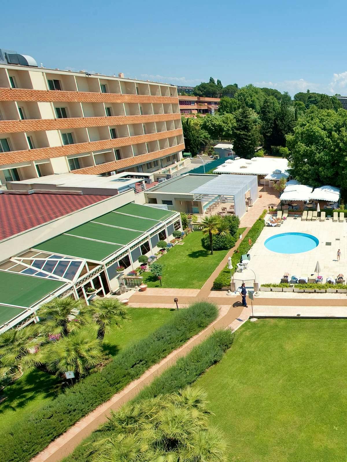 Hotel Crowne Plaza Rome St. Peter's photo 3