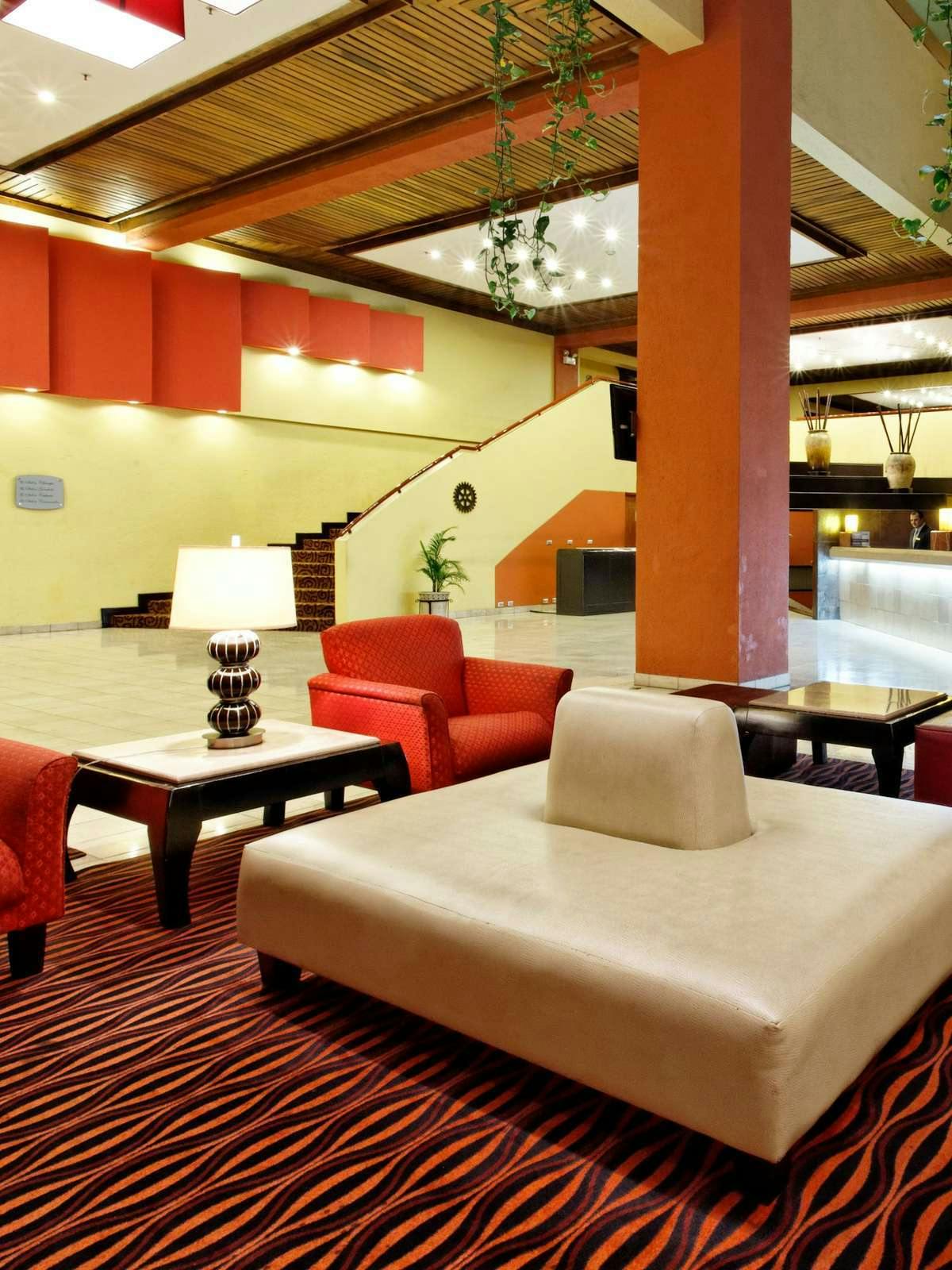 Hotel Crowne Plaza San Jose Corobici photo 2