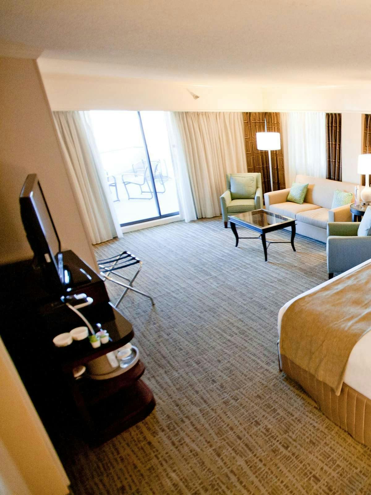 Hotel Crowne Plaza St. Louis Airport photo 2