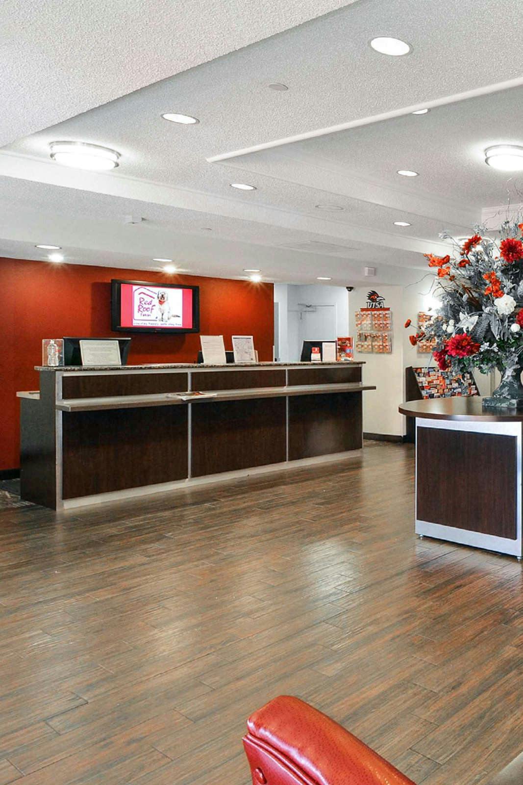 Red Roof Inn Plus San Antonio Downtown Riverwalk San Antonio