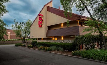 Red Roof Inn Rockford East – Casino District