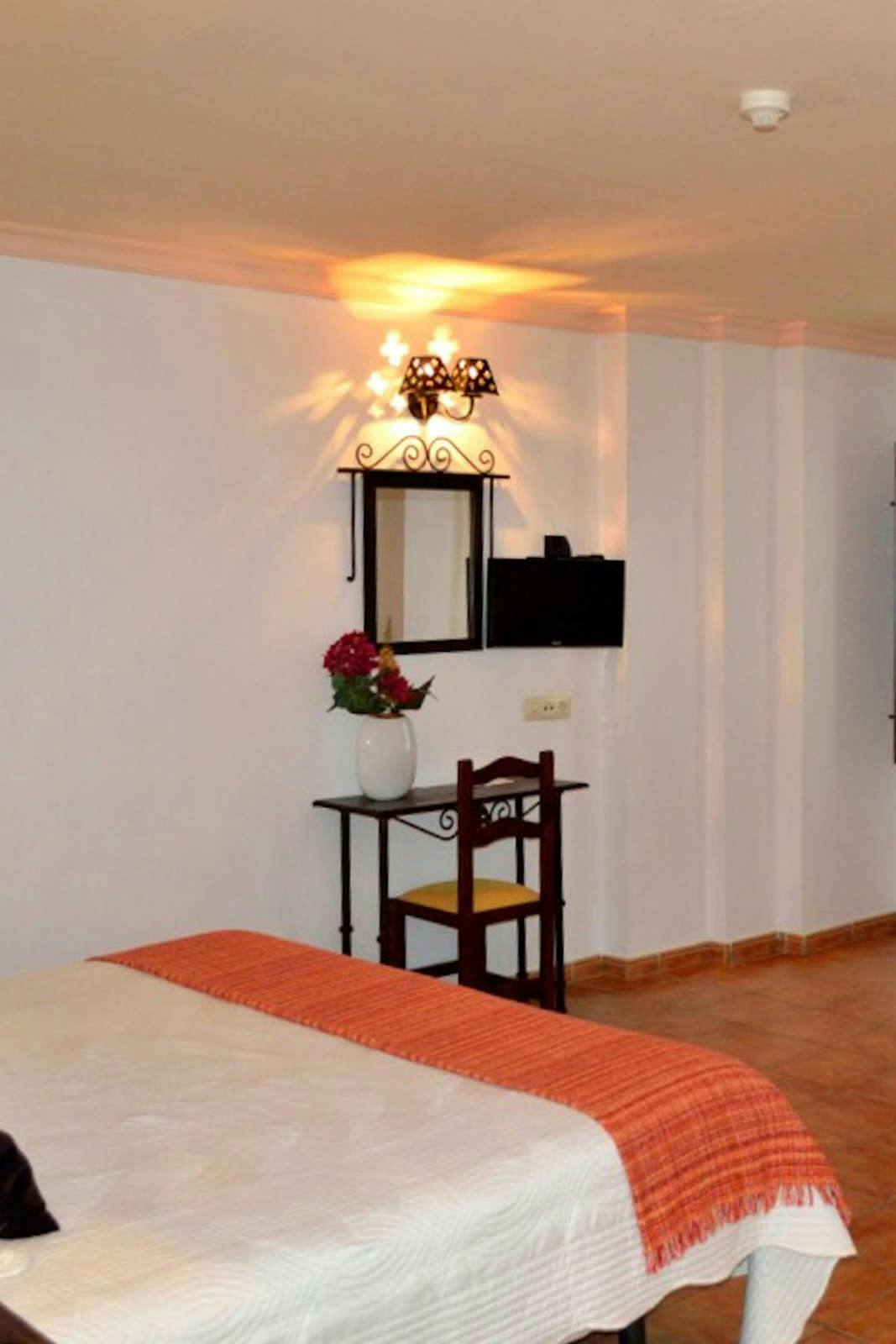 Hotel Hotel Alfajía de Antonio photo 1