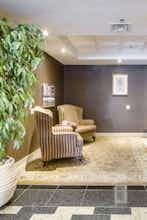 Hotel Monte Carlo Inn Airport Suites photo 4
