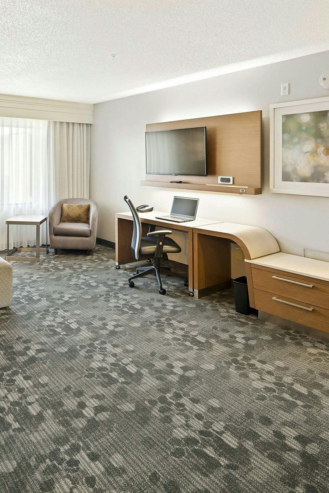 Hotel Courtyard by Marriott Bryan College Station photo 5