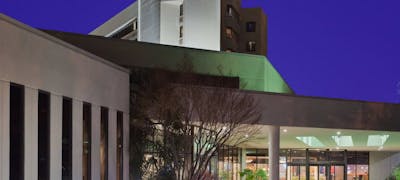Crowne Plaza Virginia Beach Town Center