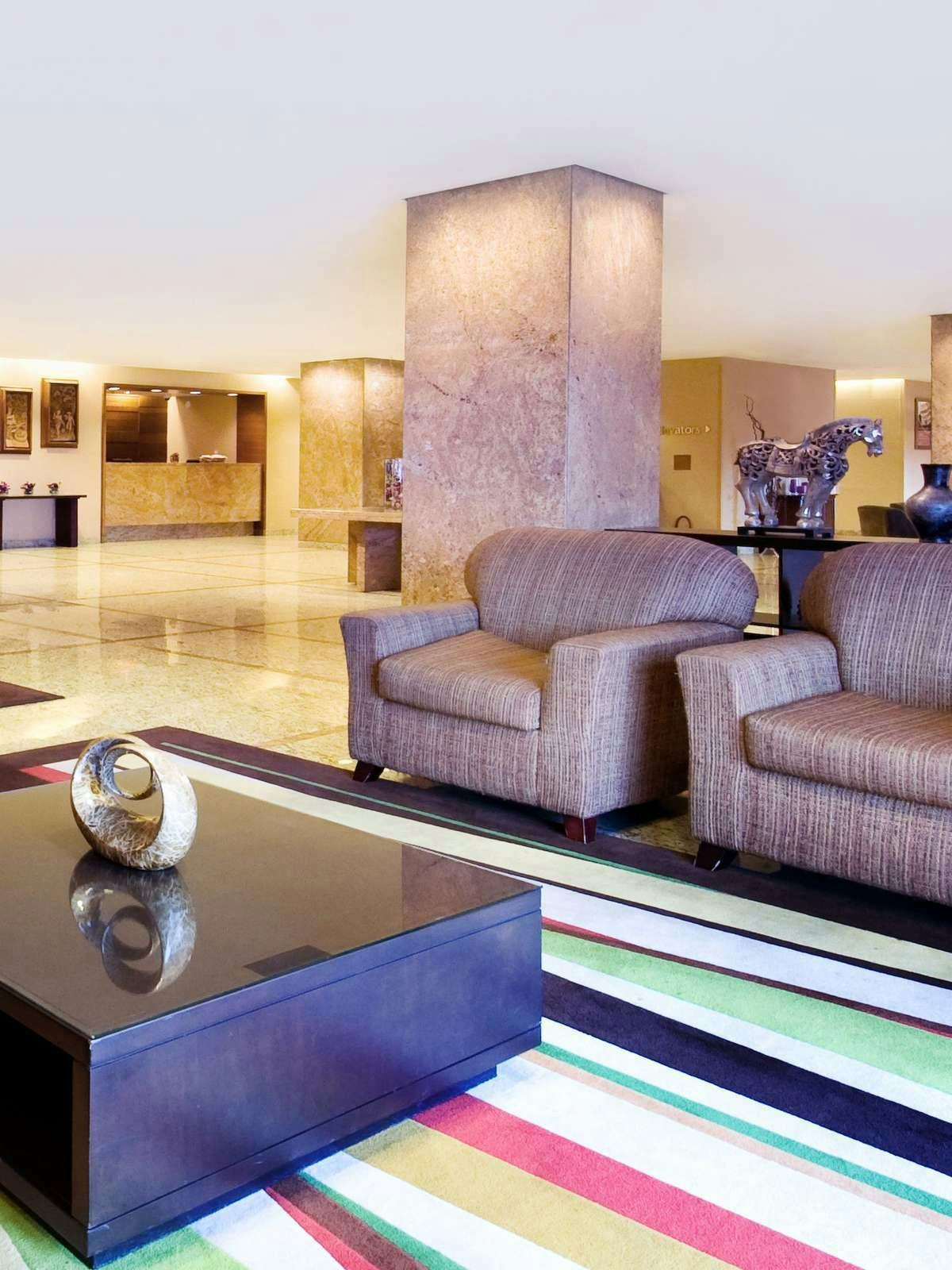 Hotel Crowne Plaza Toronto Airport photo 4