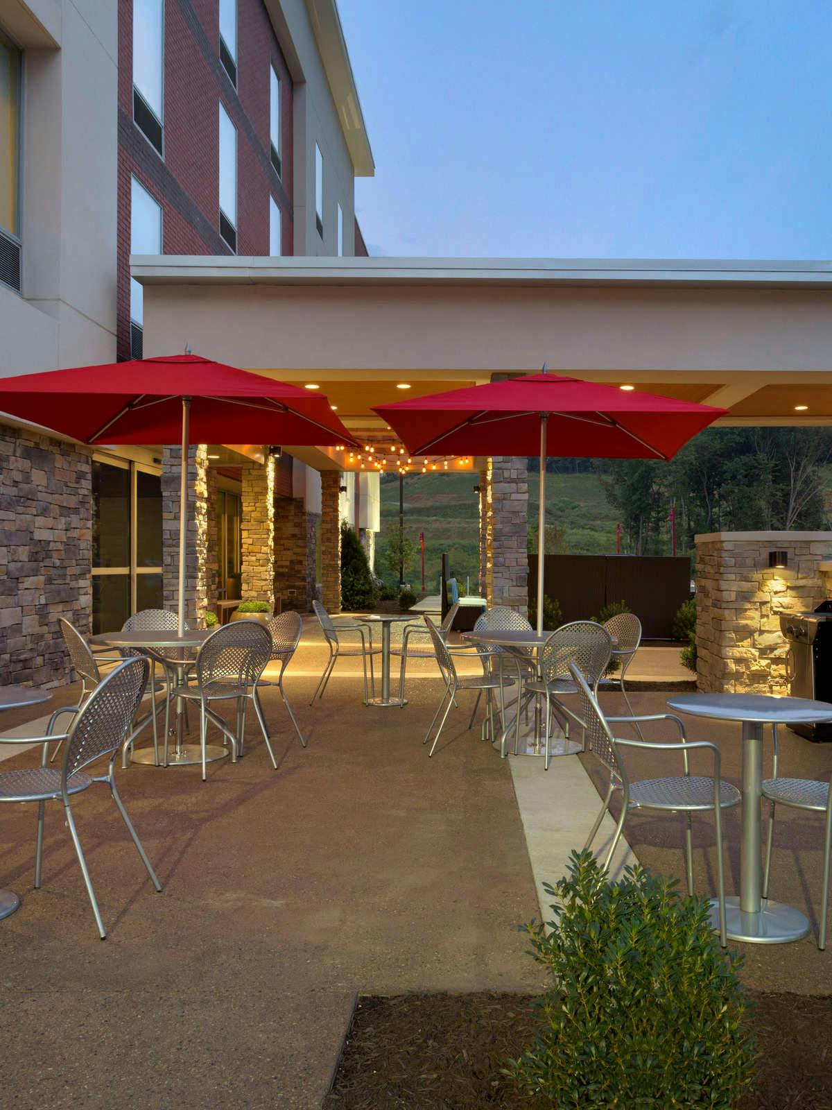 Hotel Home2 Suites by Hilton Pittsburgh Cranberry photo 1