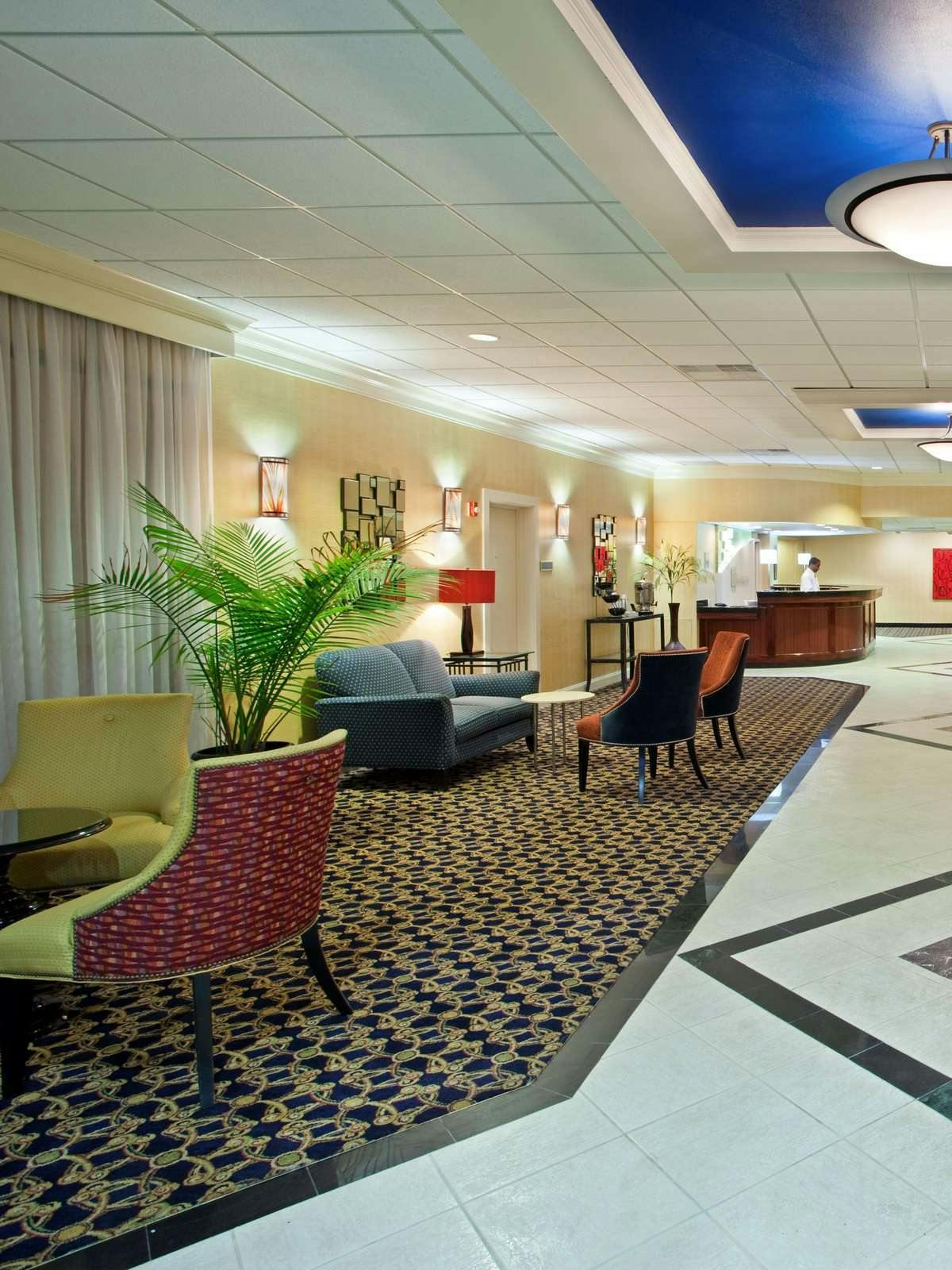 Hotel Holiday Inn Akron West photo 2