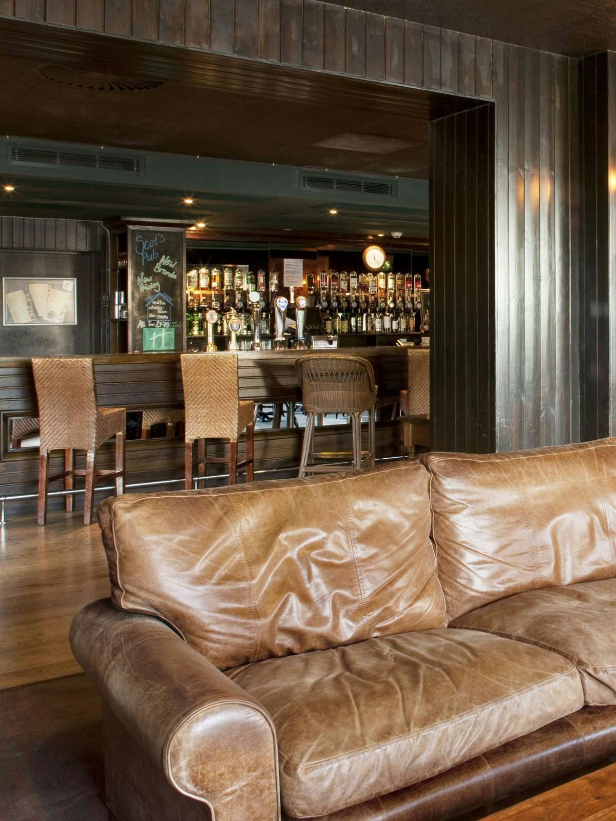 Hotel Holiday Inn Aberdeen West photo 5