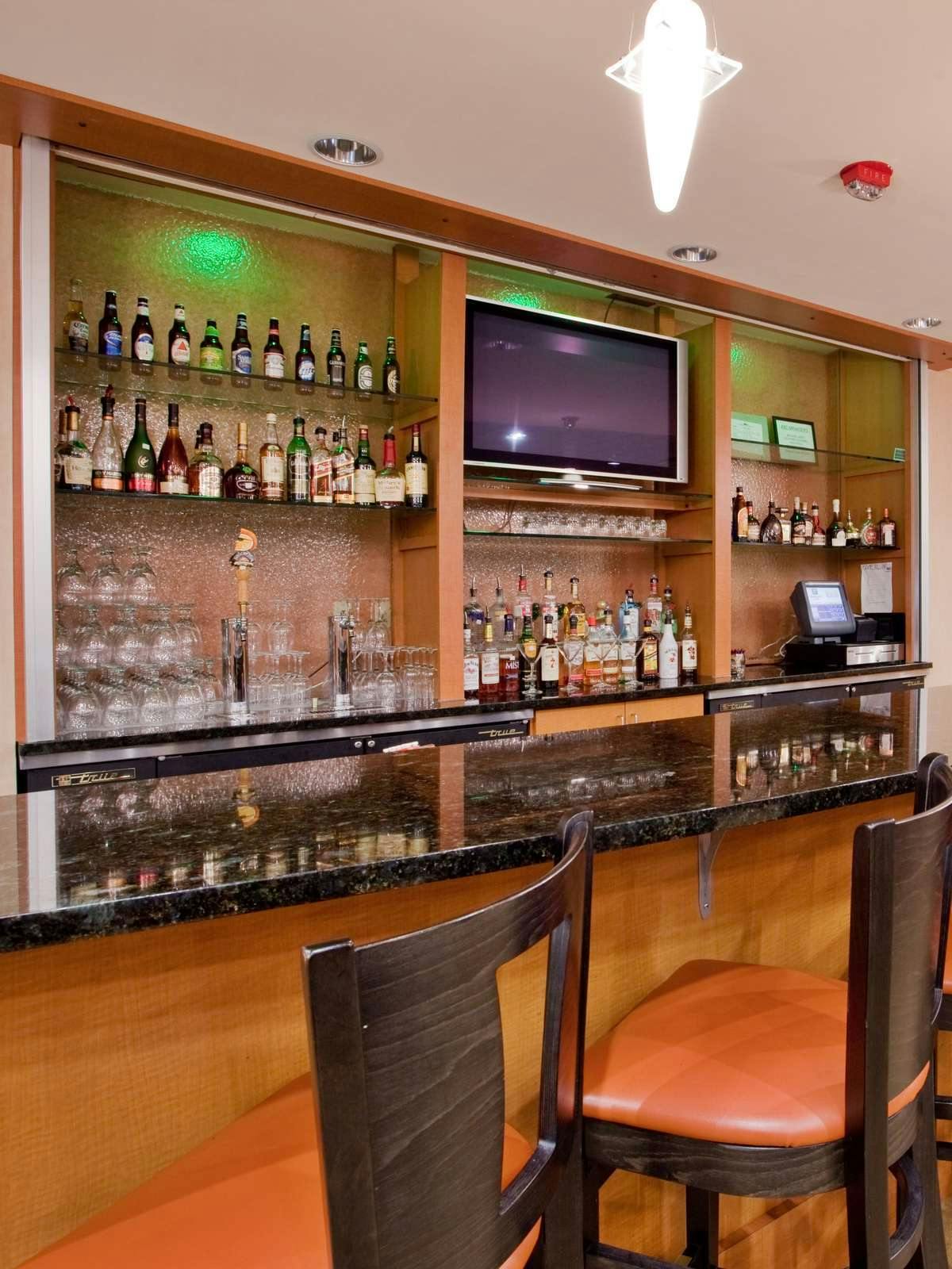 Hotel Holiday Inn & Suites Gateway photo 1