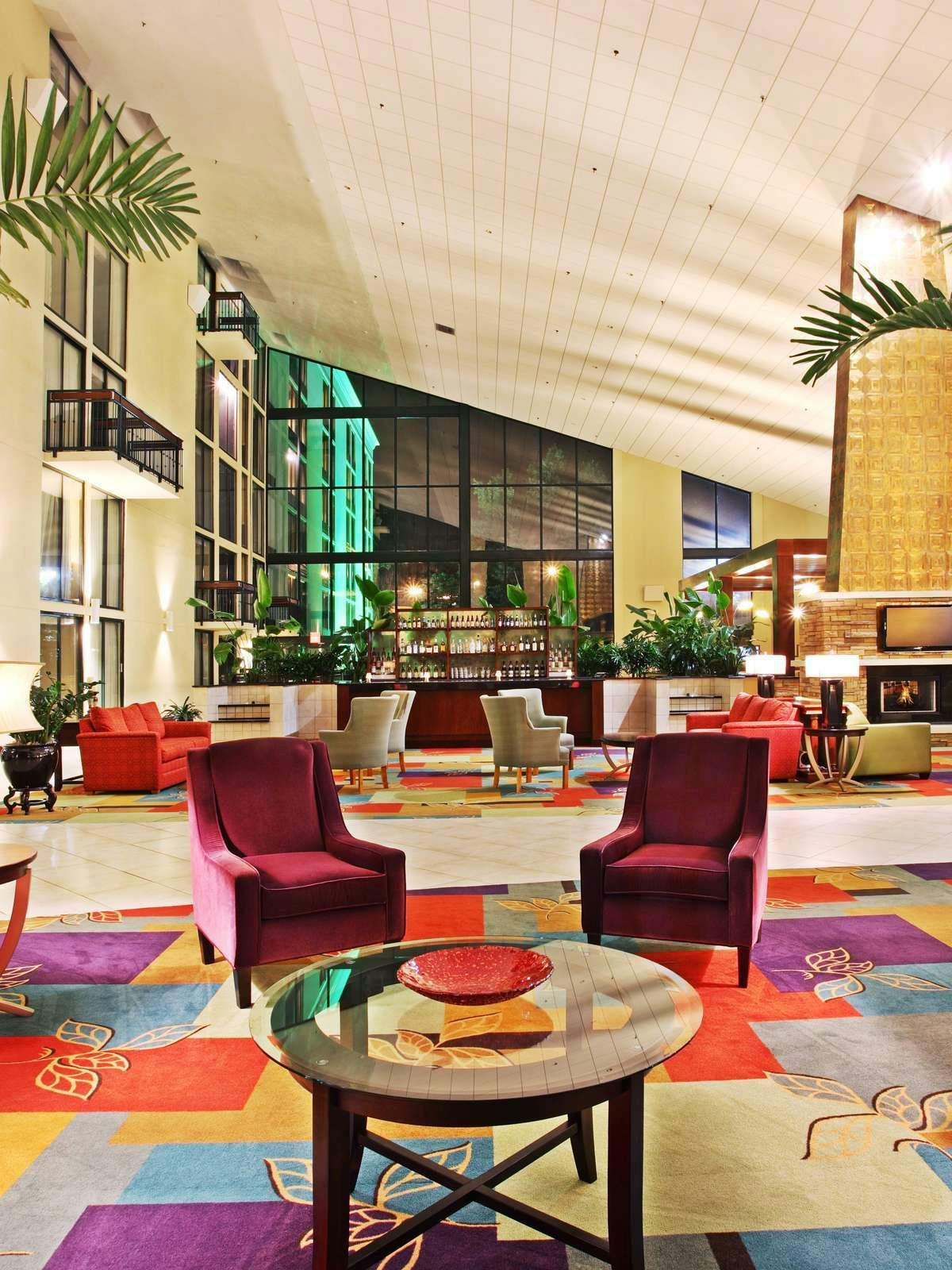 Hotel Holiday Inn Asheville Biltmore West photo 2