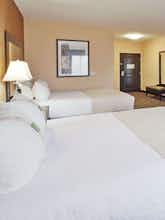 Hotel Holiday Inn Arlington Northeast Rangers Ballpark photo 1