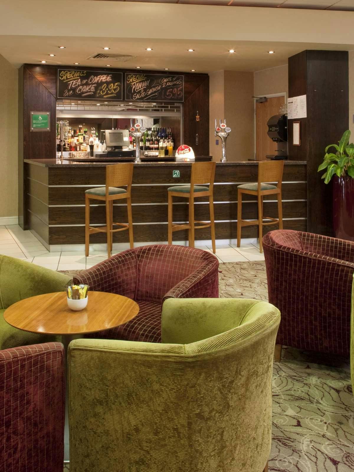 Hotel Holiday Inn Ashford North A20 photo 4