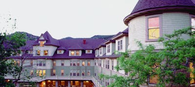 The Cliff House at Pikes Peak