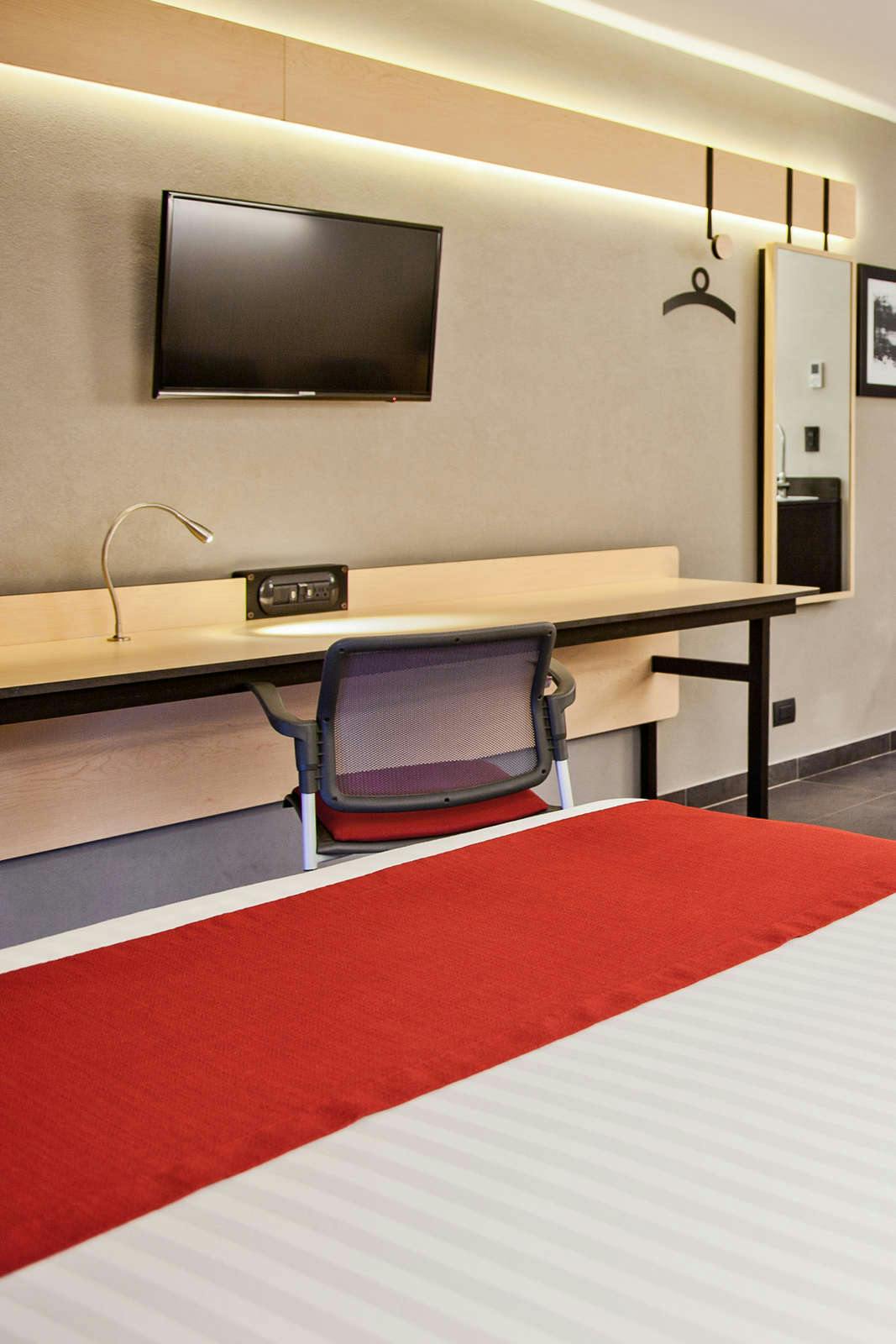 Hotel City Express La Paz photo 4