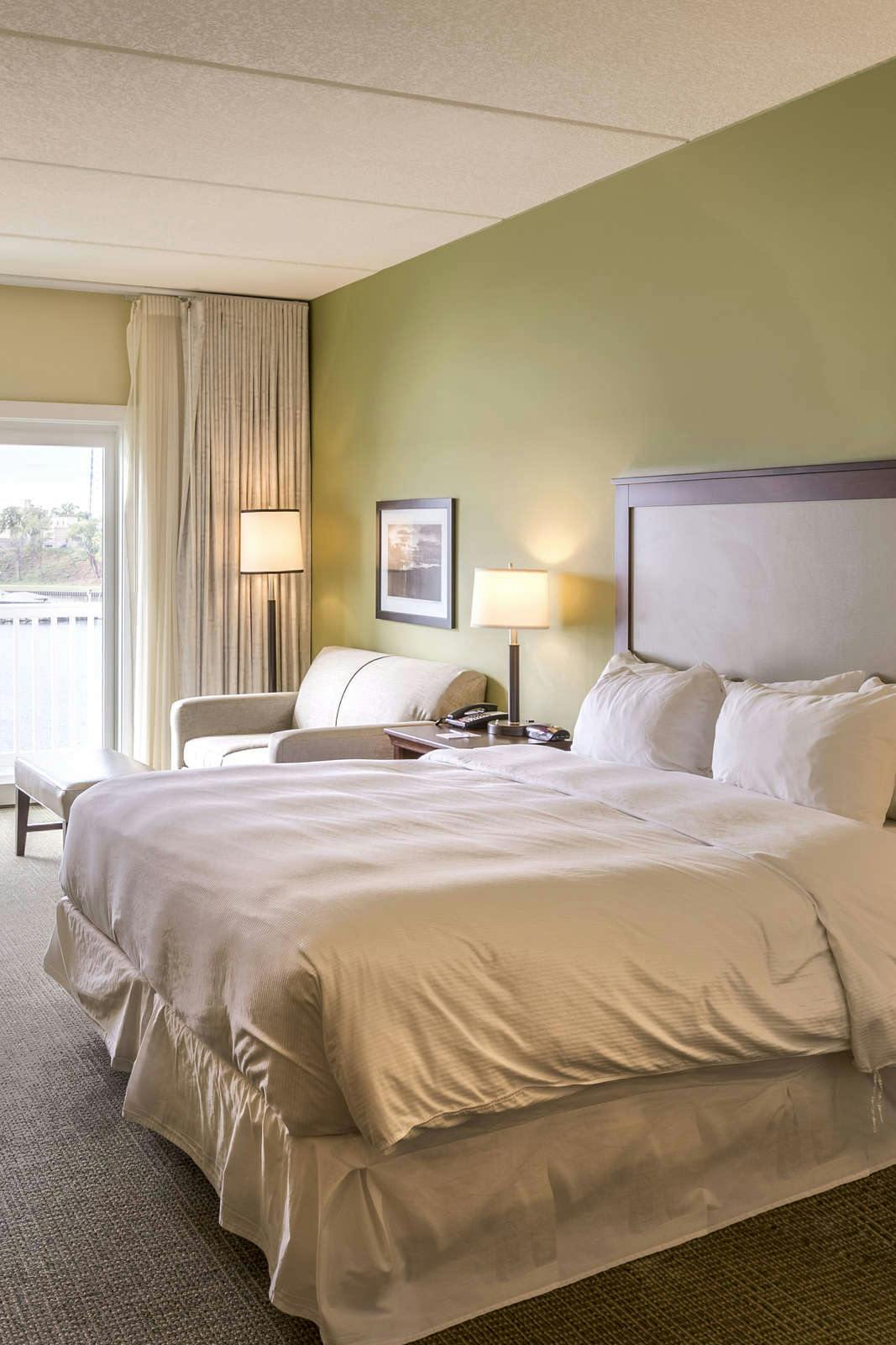 Hotel The Inn at Harbor Shores photo 1