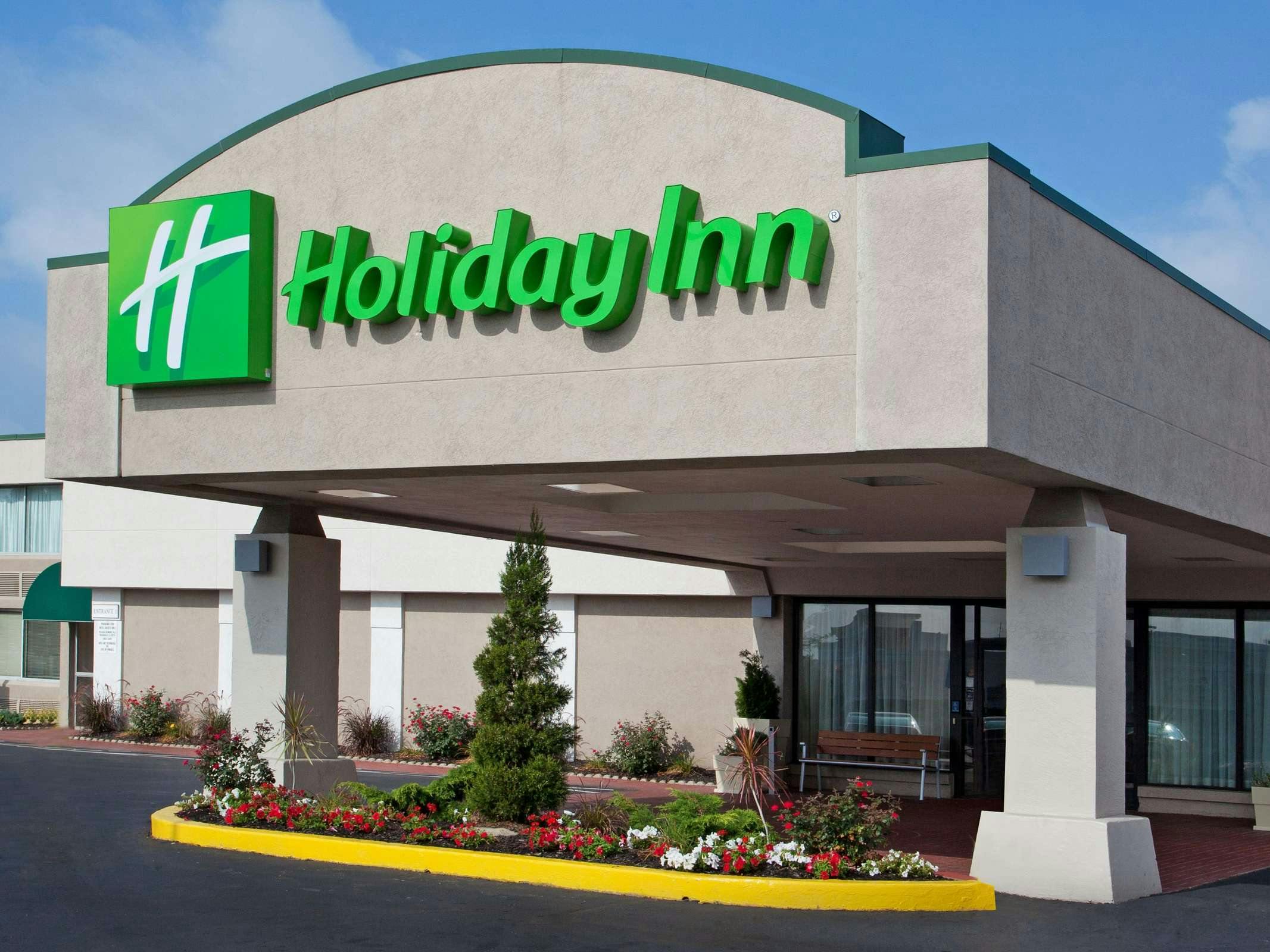 Holiday Inn Canton (Belden Village)