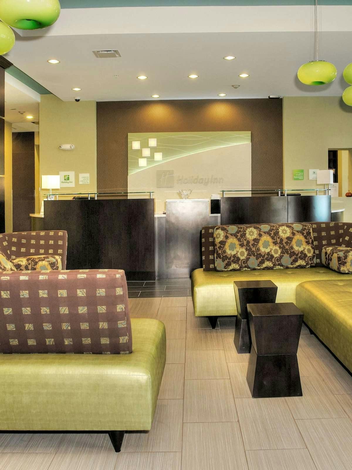 Hotel Holiday Inn Christiansburg Blacksburg photo 3