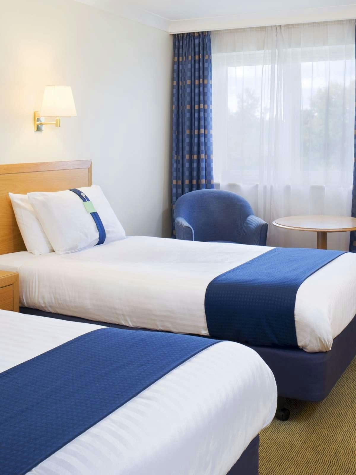 Hotel Holiday Inn Colchester photo 1