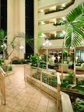 Hotel EMBASSY SUITES CHARLESTON photo 3