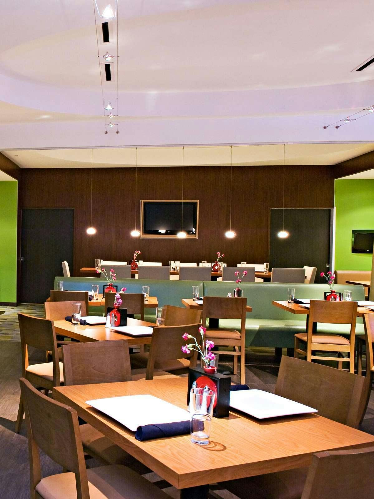 Hotel Holiday Inn Dallas Fort Worth Airport South photo 3