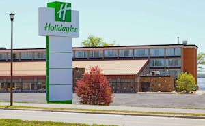 Holiday Inn Detroit Lakes