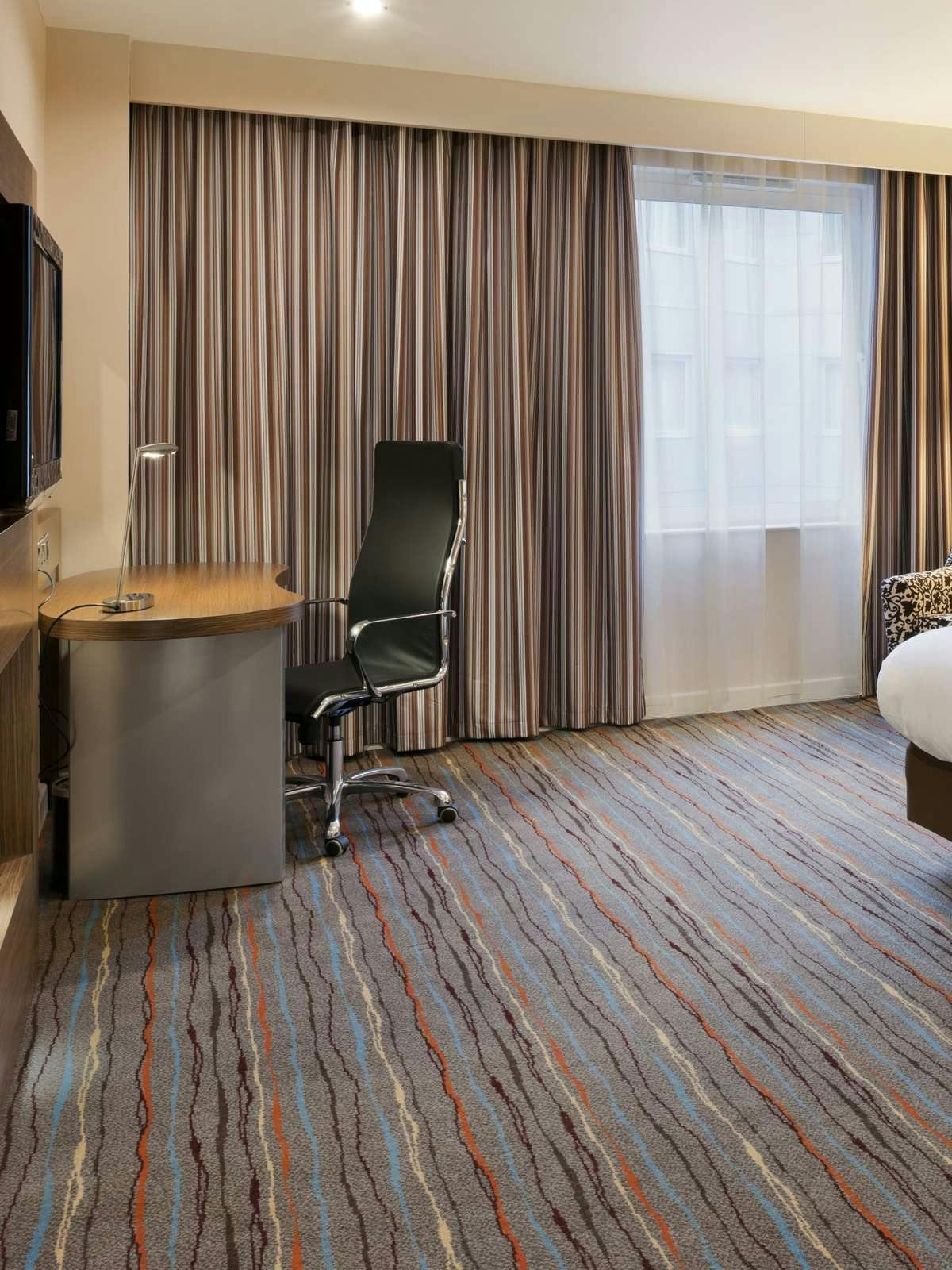 Hotel Holiday Inn Derby Riverlights photo 2