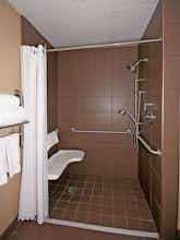 Hotel Holiday Inn Express Apex Raleigh photo 3