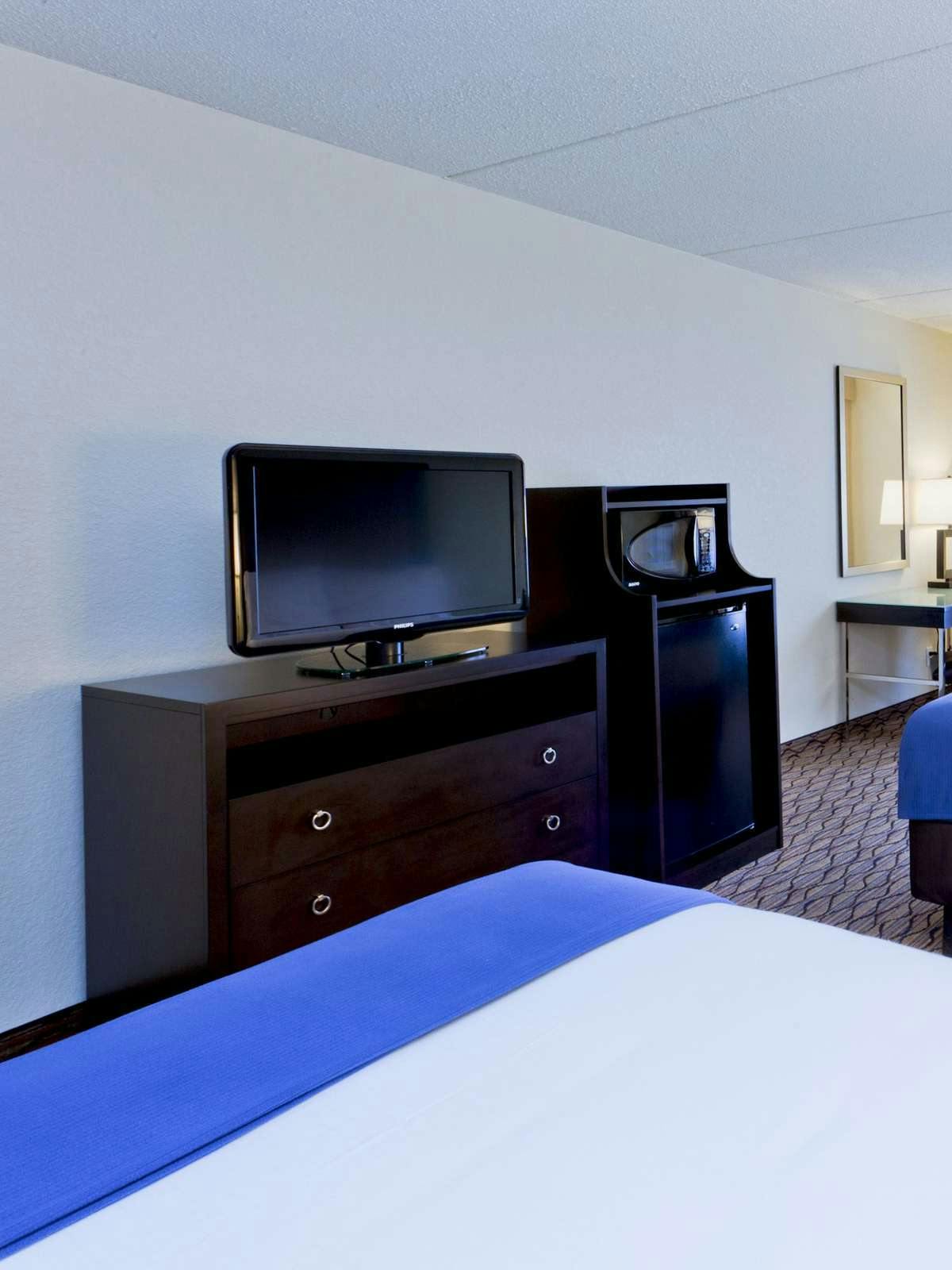 Hotel Holiday Inn Express Baltimore BWI Airport West photo 2