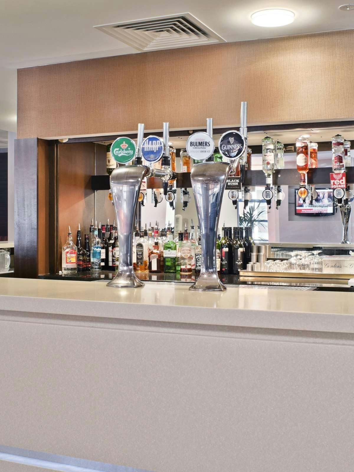 Hotel Holiday Inn Express Belfast City Queen's Quarter photo 5