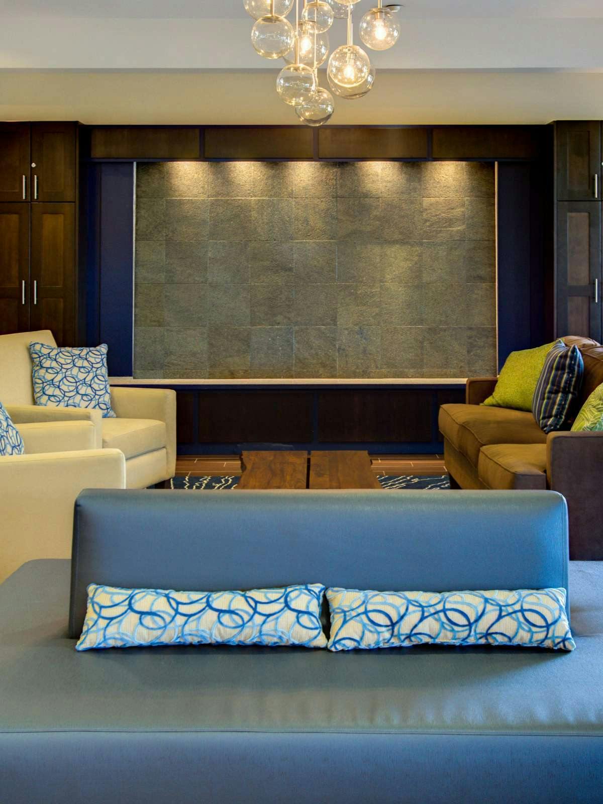 Hotel Holiday Inn Express Bellingham photo 3