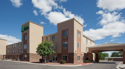 Holiday Inn Express Bernalillo