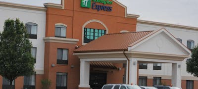 Holiday Inn Express Bloomington West