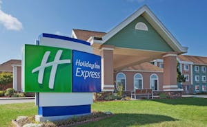 Holiday Inn Express Birch Run