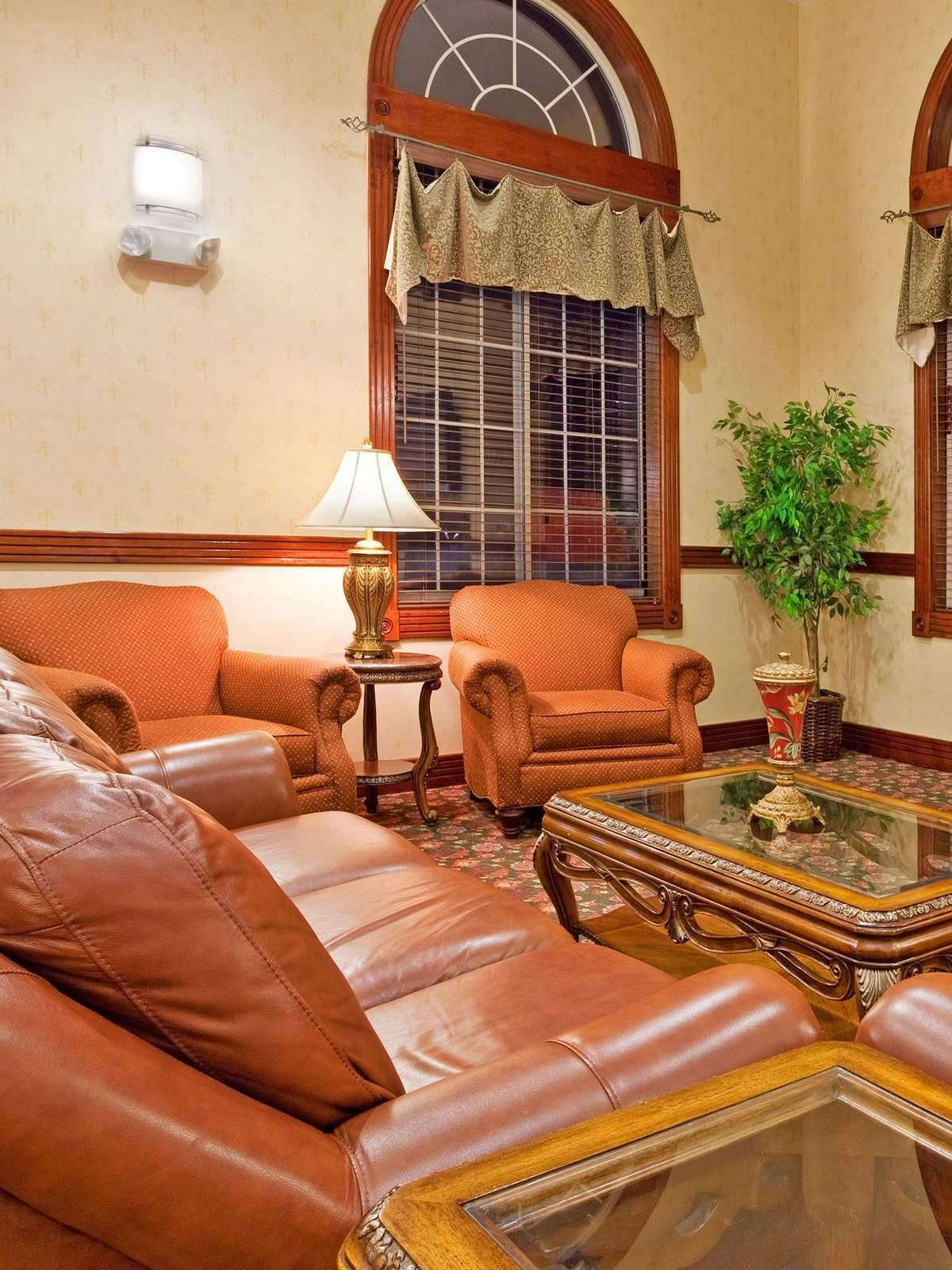 Hotel Holiday Inn Express Birch Run photo 4