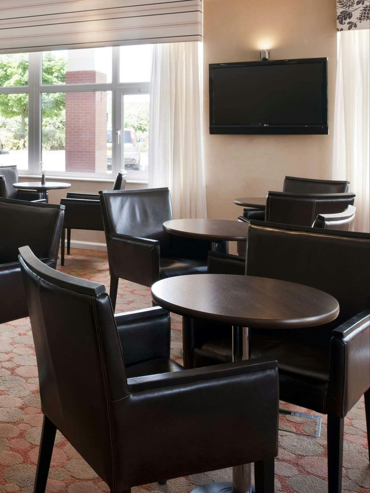 Hotel Holiday Inn Express Burton Upon Trent photo 3