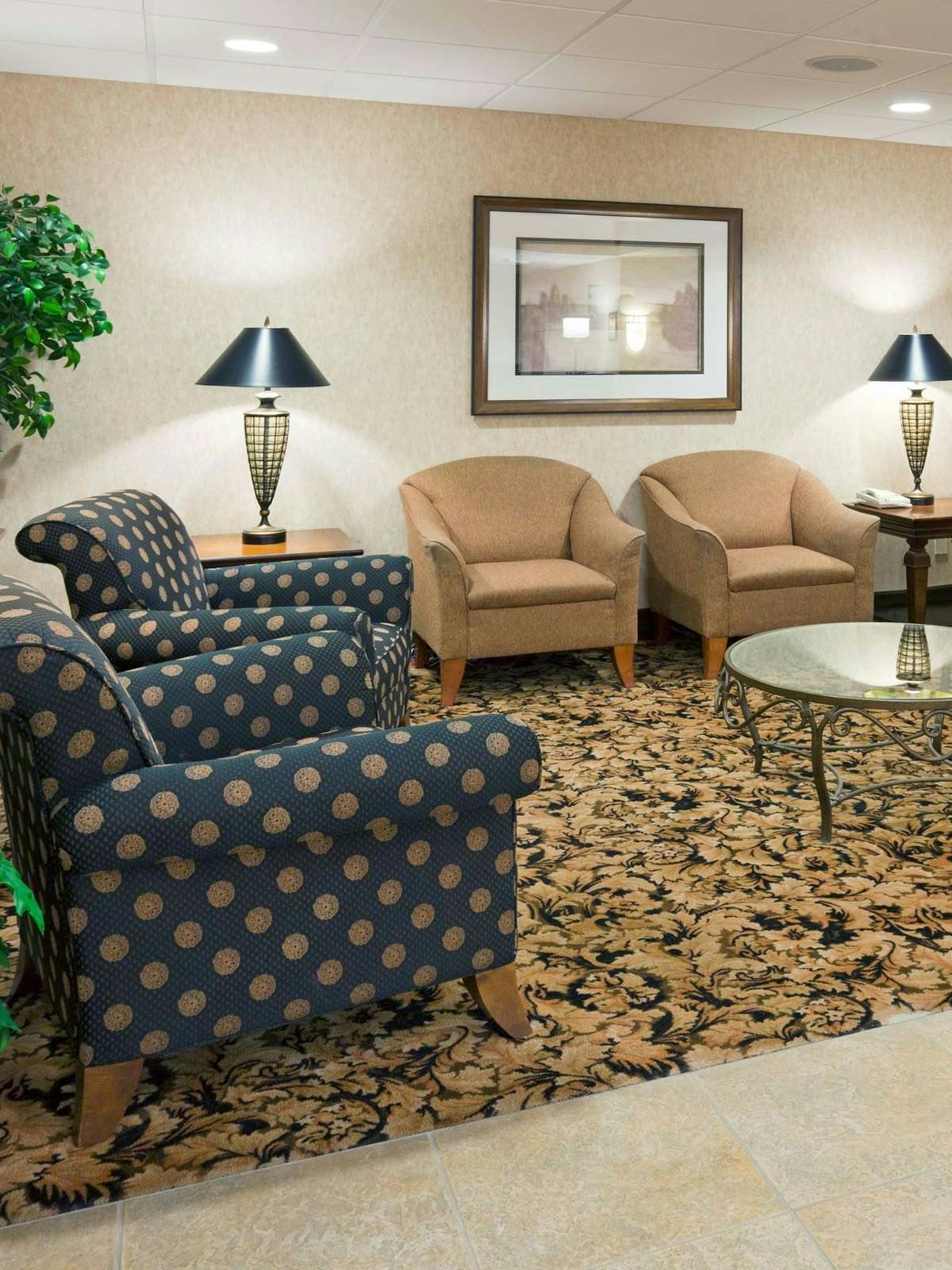 Hotel Holiday Inn Express Brown Deer photo 3