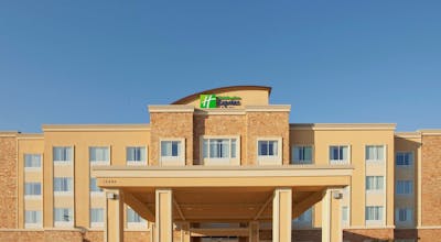 Holiday Inn Express Buda