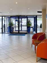 Hotel Holiday Inn Express Canterbury photo 2
