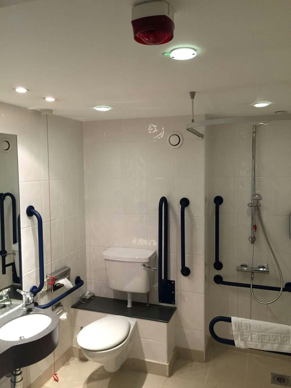 Hotel Holiday Inn Express Burnley photo 3