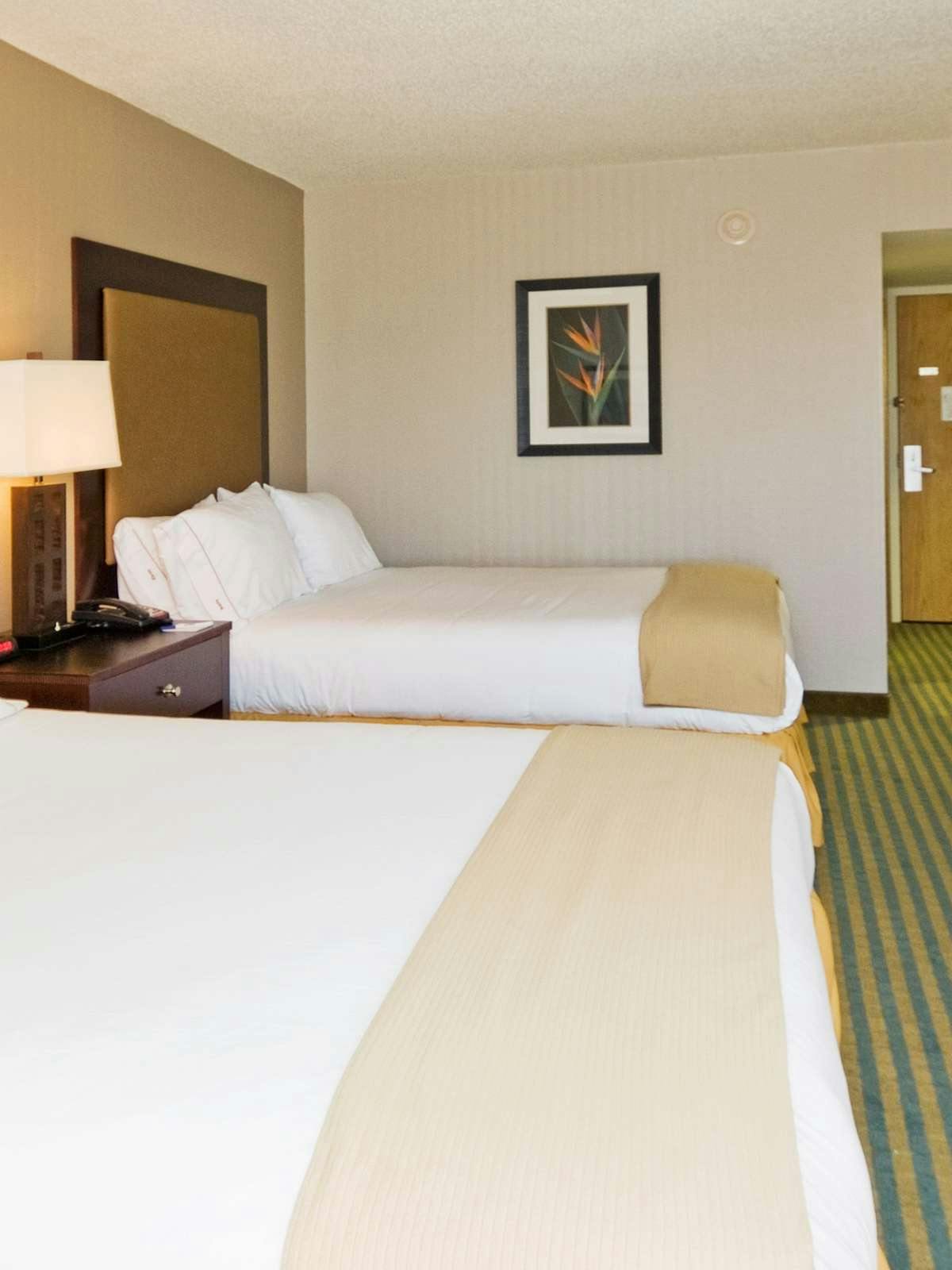 Hotel Holiday Inn Express Cape Coral photo 1