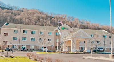 Holiday Inn Express Charleston Kanawha City