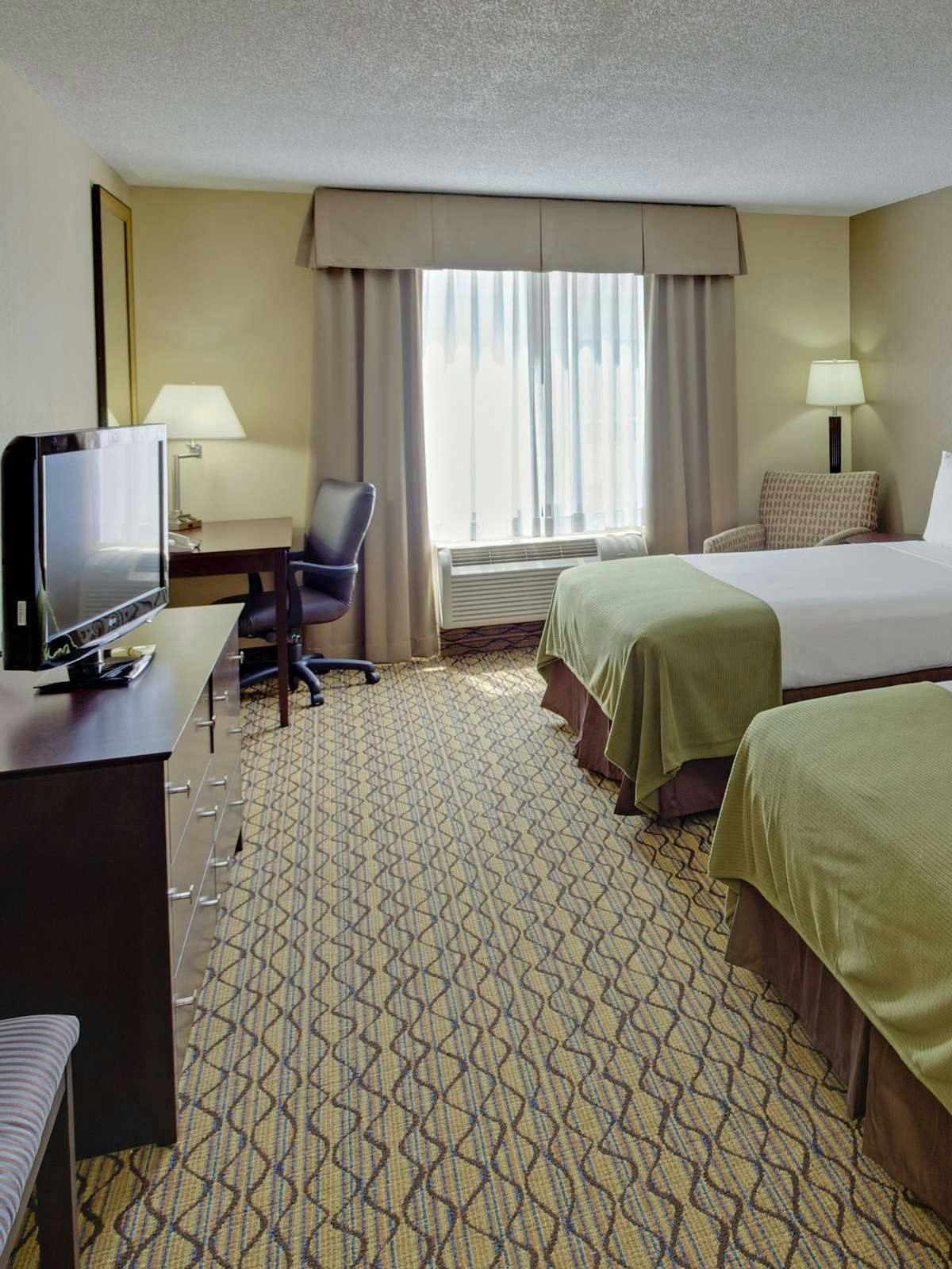 Hotel Holiday Inn Express Charles Town photo 2