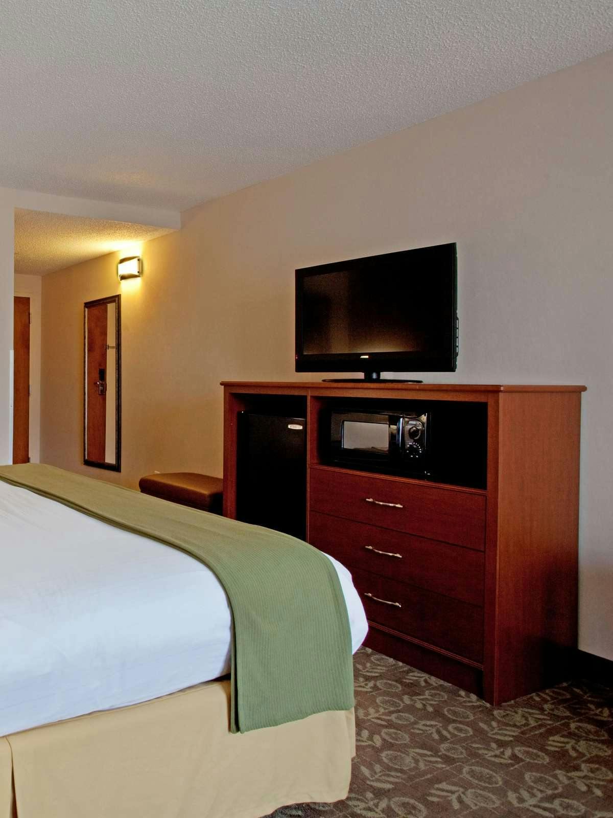 Hotel Holiday Inn Express Chapel Hill photo 2