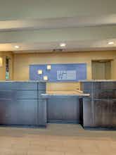 Hotel Holiday Inn Express Charleston Civic Center photo 5