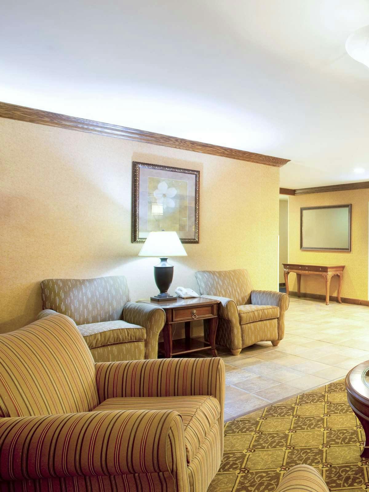 Hotel Holiday Inn Express Chicago Northwest photo 3