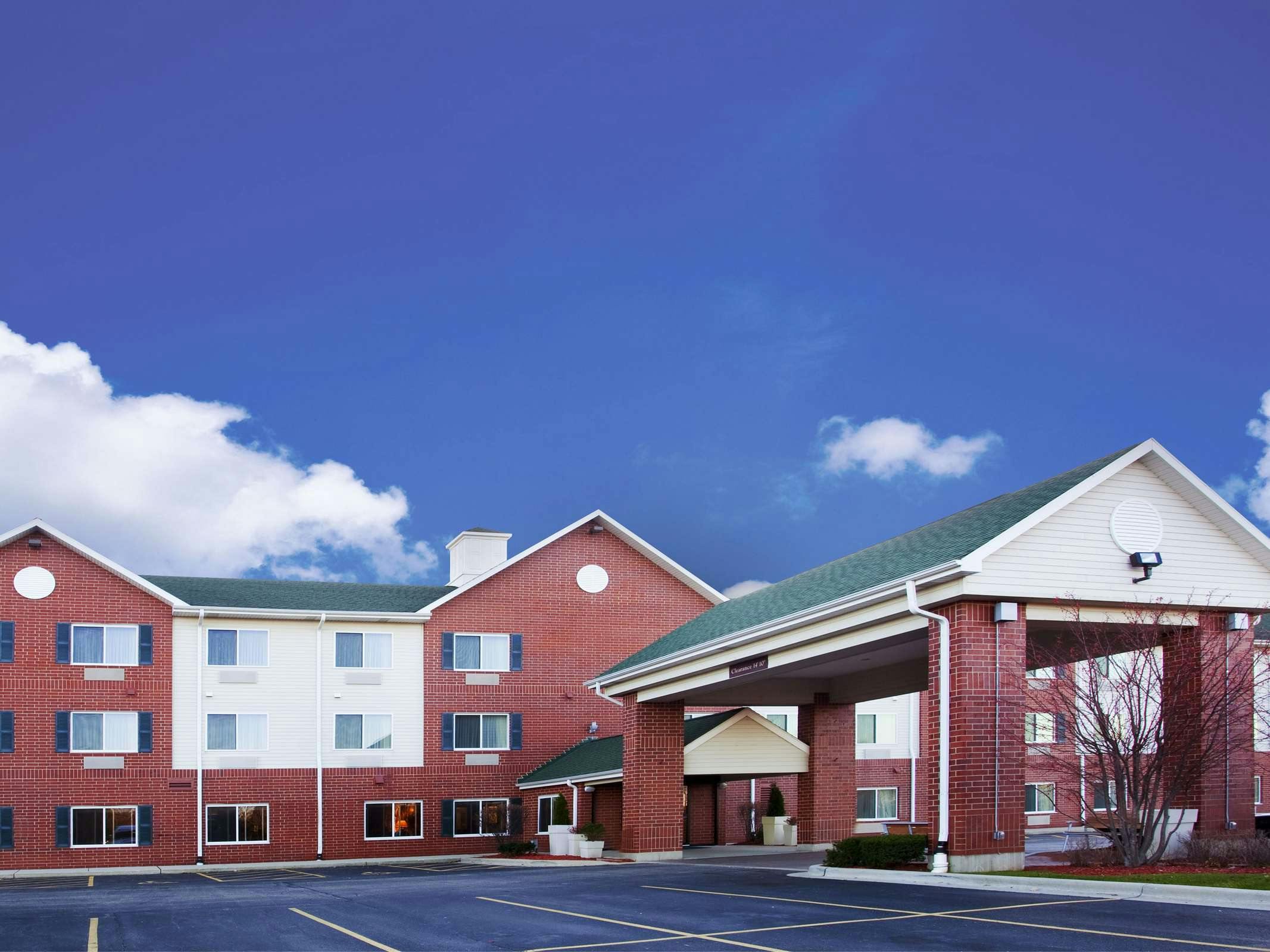 Holiday Inn Express Chicago Northwest